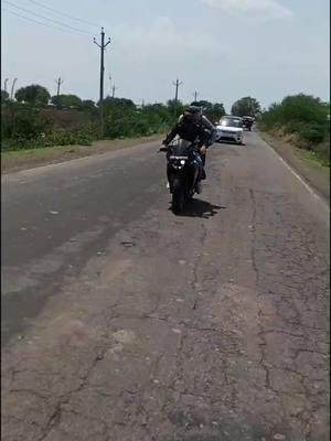 A post by @amanparvez_03 on TikTok caption: Bike slow thi isliye #ktmrc200 #likesharesupport #bikerider #trand #foryoupage #covid19