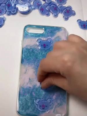 A post by @user505533581 on TikTok caption: #phone#phonease#iphone#iphone11#trending#fashion #amazing #painting #PlayByPlay #playathome #foryou#fyp #DIY#creative