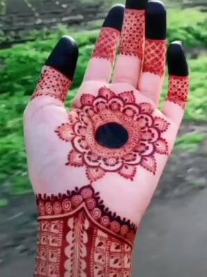 A post by @thakurmaahiikohal on TikTok caption: mehandi_lover😍😍😘😘💕💕#mehandi_design#foru#fyp#tiktok#thakurmaahiikohal@tiktok_india