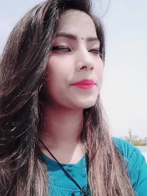 A post by @nehaneha844 on TikTok caption: bol tere meethe meethe 🙈🤭 #tiktok_india #foryou #nehaarru