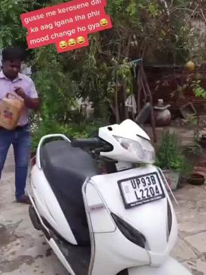 A post by @ajay_rocking on TikTok caption: 😂😂😂😂😂😂#tiktok_india #foryou #foryoupage #viral