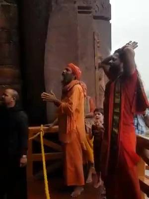 A post by @thapa_deepika on TikTok caption: महाकाल📿📿 🌹🌺💐🌸🌷🌻 #mahakal 😇 #shiv #mahadev 💐 #bhojpur #bholenath 🌼 #bhopal 💕 #originalvoice 👌🏻 #fyp #viral #foryou @tiktok_india