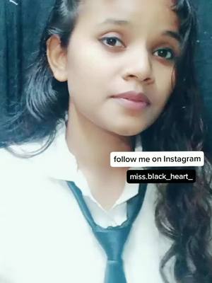 A post by @beautygirl243ikshu on TikTok caption: ye kya kiya😥..#foryoupage #tiktokindia #team_cg12 #korbakichori follow me on Instagram id (miss.black_heart_)