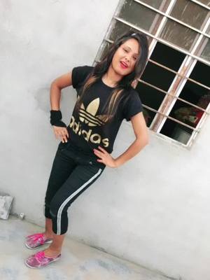 A post by @fragrance_8 on TikTok caption: Wo roi mere lipat ke😂#trendingvideos #TideLagaoDaagHatao #miss_bohara #foryoupage #foryou #viral #trend #tiktokindia #danceindia #myntraeorschallenge