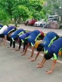 A post by @akashchavan_2000 on TikTok caption: #army #arnylover #armytraning #jayhind #akashchavan_2000 #TideLagaoDaagHatao #armysong #viral #tiktok #trending #viral_video viral_video