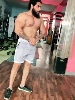 A post by @rahulsonkar192 on TikTok caption: Tagde hone ke liye contact kre instagram pe free advise dunga #foryou #tiktok #slowmo #tranding #viral #duet #Love #tiktokindia #gym #model