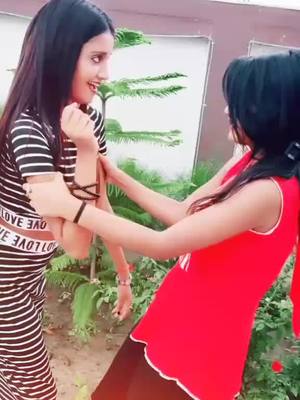 A post by @sweety_singh_3 on TikTok caption: tik tok bnd hone ka khusi🤣😜🤭😁#foryou #lovesweetu #teambhojpuriya #queenmaahi @tiktok_india