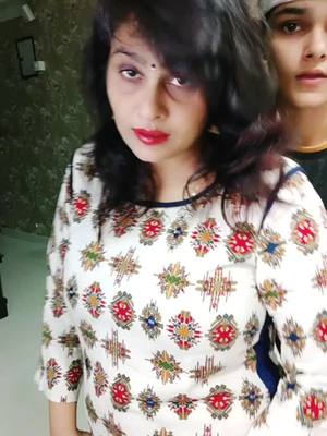 A post by @neetusingh4972 on TikTok caption: Naseebo Ne Aurat ko Samjha Khilona#duetwithneetusingh #duetwithdevilz #trending #forupage @palak.cr7 @tiktok_india #TideLagaoDaagHatao #❤😊🌍😘