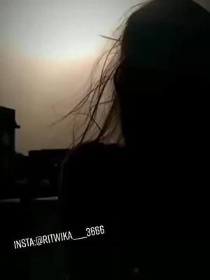 A post by @_saha_ritwika_ on TikTok caption: Guys follow me on insta id:  @ritwika____3666 ☺❤ love me guys and support me 😘💖💫 #fyp #TideLagaoDaagHatao