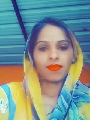 A post by @bomjadhav143 on TikTok caption: #lipcolourchallenge