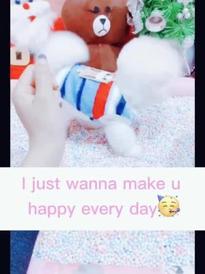 A post by @petloverrr1 on TikTok caption: Do u like me? Will u say “hi” and follow me if u like me😘😘💕💕🥰🥰❤️❤️#cutepuppy #cuppuppypet #petlover #gotthisforyou #teacupdog