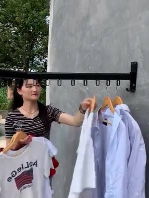 A post by @thedailylifetips on TikTok caption: Useful hanger😀#amazonfinds #LifeHack #gotthisforyou #fyp