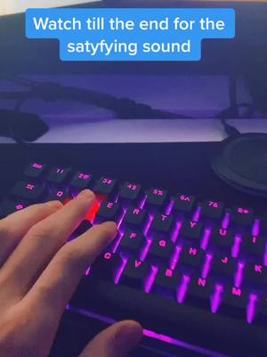 A post by @rocksfnx on TikTok caption: Satisfying😍 #keyboard #pc #gaming #fortnite #fyp #foryou