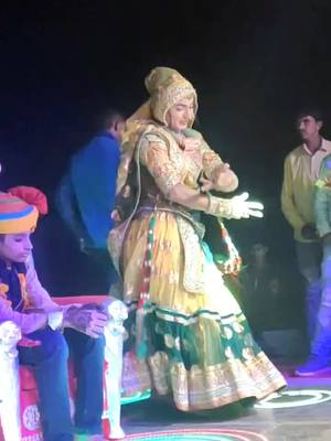 A post by @pk_choudhary_joudhpur_12 on TikTok caption: 😊😊😊#rajasthan #marwadi #dance #viral #tiktok