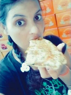 A post by @riyagautam21 on TikTok caption: pizza party #india