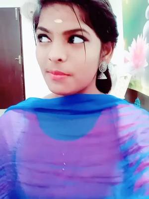 A post by @mmenaindhu on TikTok caption: #TikTokTaughtMe #for you tik tok#thirupur Ponnu 😘