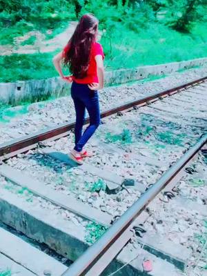 A post by @priteejha12 on TikTok caption: 😌#bihari_ashwarya_rai #priteejha12