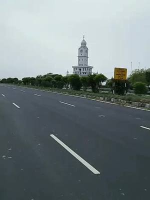 A post by @raawisarojpb10 on TikTok caption: manji sahib gurdwara 🙏🙏🙏  #gurdwara_sahib #ludhiana