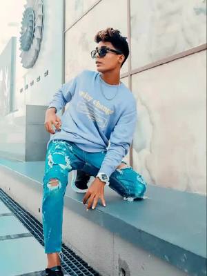 A post by @__omii_photography__ on TikTok caption: 👑💥💥💥🤚🤘🤞#morph #tiktok #fellowme #foryoupage ##cute #omii__photographly #tiktokindia #attittude_____boy #fellow