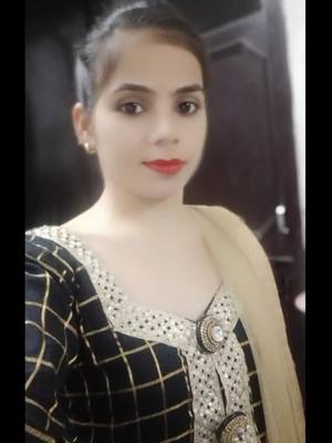 A post by @manjotsingh034 on TikTok caption: #😘😘 😘 😘