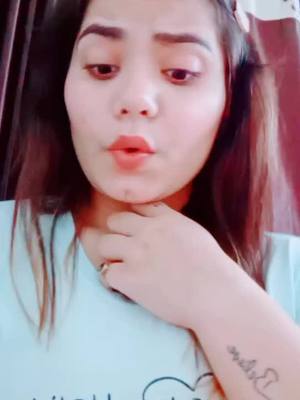 A post by @deepkiran543 on TikTok caption: jatt pka Aee ni Ammiye juban da 💓🙈🌎💋#sardarji #TwoOptions #kaurdeep154 #foryou #tiktok_india #foryoupage #hifination #tiktok #lovegoal