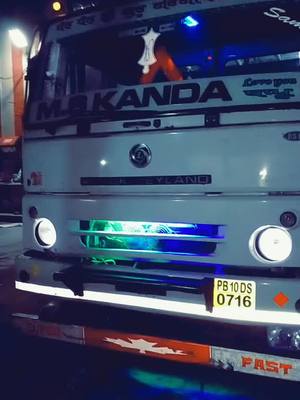 A post by @samkanda2 on TikTok caption: #drivermehkma #truckawale #truckdriver #drivers #driver #foryou #yaarbeli #preetghaint #samekanda2 #truck #tru #trucks #trucklife #trucklover #trucks