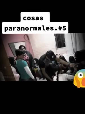 A post by @terror_extremo on TikTok caption: todo esta claro 😱 #cosasparanormaless #laikacll #wow124 #reptilianosk #diosymadre #abuelita✔