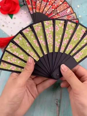 A post by @d_handmade.pro on TikTok caption: For summer tag your bff  🤗🤗 #paperfan #diyfan #forsummer #foryou #DIY #bff