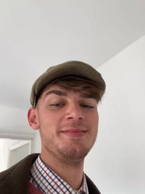 A post by @jxshuacarter on TikTok caption: #posh #schoffel #poshboy