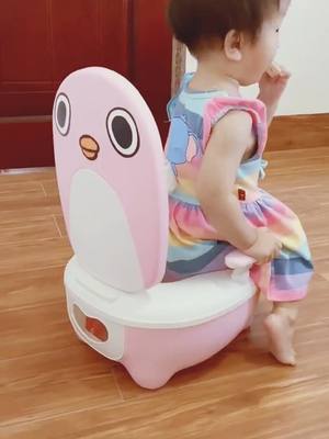 A post by @oofybay on TikTok caption: #foryou #kids #toilet