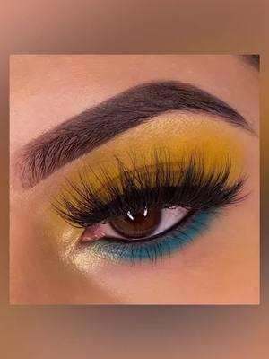 A post by @pictorials on TikTok caption: Hola chic@s, nuevo tutorial ! Espero les guste 🤩💛 Tutorial completo en mi Instagram: Makeupbysarah.21    »Síganme« #makeup #maquillajedeojos #bissu