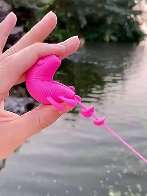 A post by @kekewang11 on TikTok caption: I feel the pink one more useful than the white one🤠👽agreeing with me？😂😇#fish #bass #hook #study #QuickRecipes