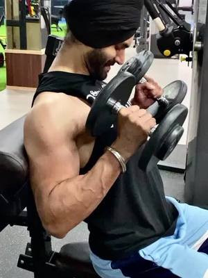 A post by @aman_singhvirk on TikTok caption: Fitness Tips on my Instagram- aman_singhvirk💪🏻#amansinghvirk #fitness #gym #fashion #edutok #edutoklifetips  #trending #tiktokindia #fyppage