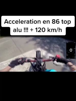 A post by @betaromain on TikTok caption: Énorme pointe en 86 top alu !!! 🤭 #pourtoi #fpy #pourtoii #foryou #pourtoit #moto #motorcycle #motomoto #10k @rybe_yt