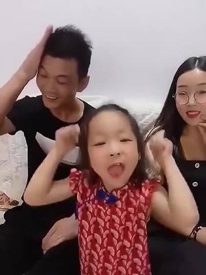 A post by @ryans_mummy on TikTok caption: This expression is really funny, what a showy little girl. #ryans_mummy #showygirl #childdancer #dancegirl #daughterandfather #daughter #family