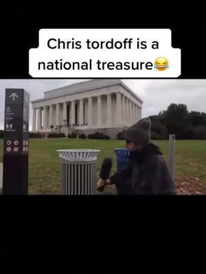 A post by @eddie_durkan on TikTok caption: #hardybucks #ireland #irish #funny #dontletthisflop #irishhumour #irishbanter #fy #fyp #viral #theviper #chris #castletown #legend #treasure #911job