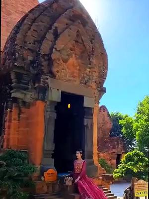 A post by @rurallifee on TikTok caption: Devout prayer #pray #temple #scenery