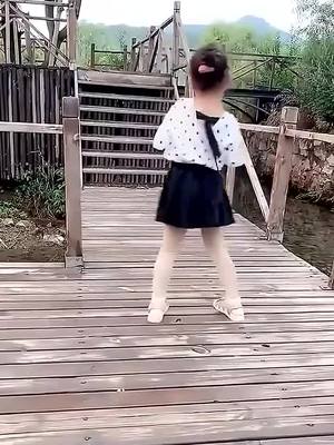 A post by @ryans_mummy on TikTok caption: What kind of experience is it to have a daughter who loves to dance? #ryans_mummy #showygirl #childdancer #dancegirl #dancer #childstar