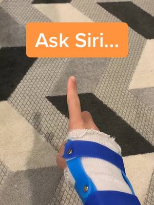 A post by @siricenter on TikTok caption: Yo I’m back #siri