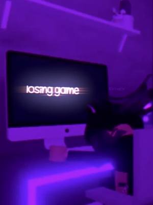 A post by @extiicx2 on TikTok caption: losing game 💜 #foryoupage #fyp #edit #roblox