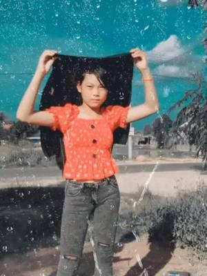 A post by @bropholl on TikTok caption: គុល១សង១០