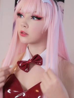 A post by @kofuku.chan on TikTok caption: This i a really old draft lol pls telk me who i should cosplay if i find sum mutivation #002 #002cosplay #zerotwo #zerotwocosplay #foryou