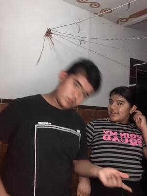 A post by @abraham_cg1 on TikTok caption: Un video con mi sister ❤️😊les gustaría que no crearamos una cuenta 😍#fyp #200k #parati #dúo #viral #100k