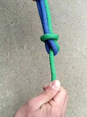 A post by @shiftlife66 on TikTok caption: #fpy_ #handchallenge #tie #rope #hamework