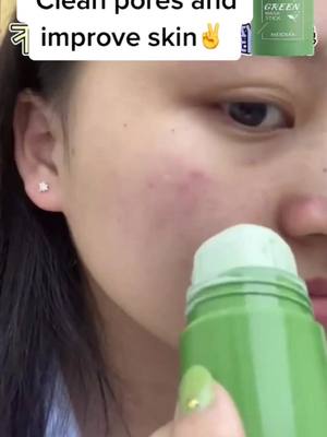 A post by @makeup.beautygirl on TikTok caption: If u want to know about the products,plz click the link on my homepage#HolidayCrafts #beautiful #skincare #fashion#satisfying