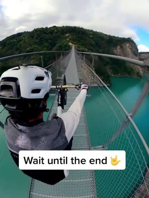 A post by @mtb.tredz on TikTok caption: Wow like if you do this 🤟#mtb #mtnbiking #sport #gopro #fyp