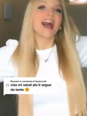 A post by @aurorabarbuto6 on TikTok caption: Rispondi a @1qualcuno3 ciao