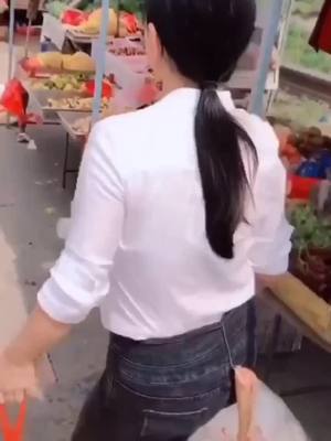 A post by @xuijing on TikTok caption: This tail is really suitable #funny  #fail  #fyp