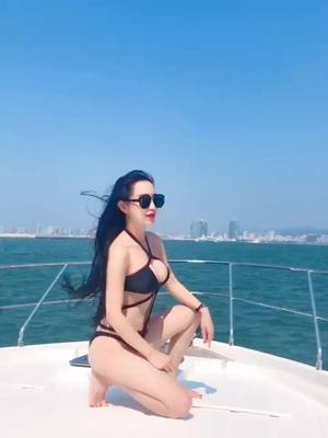 A post by @sarahbabykiss on TikTok caption: Do you like yachts?