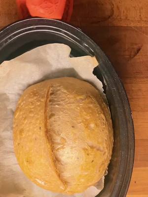 A post by @elena_marcello on TikTok caption: Baking time #fyu #acenacon #dinner #neiperte #chef #bread #cooking #Love #lovely